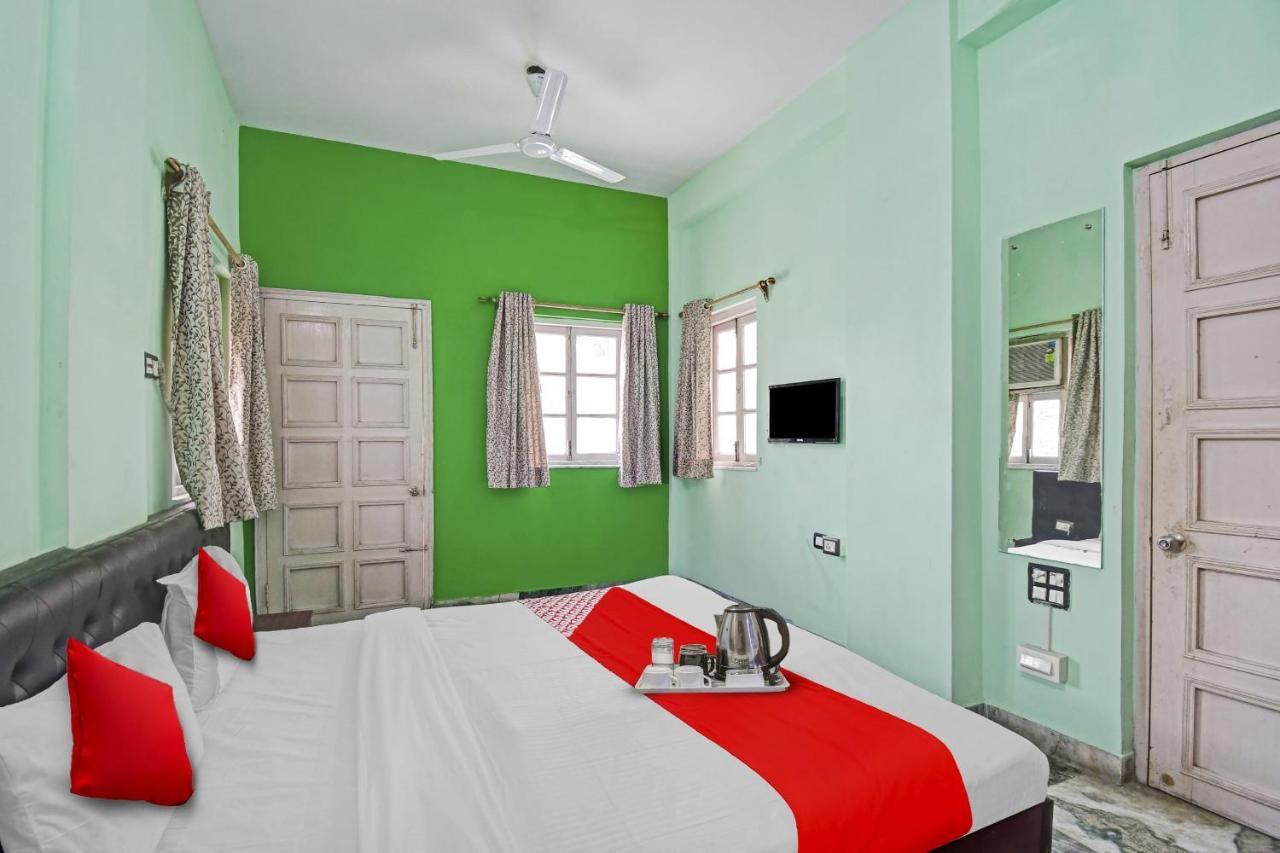 Hotel O R A Homestay Near Acropolis Mall Calcutta Exteriör bild