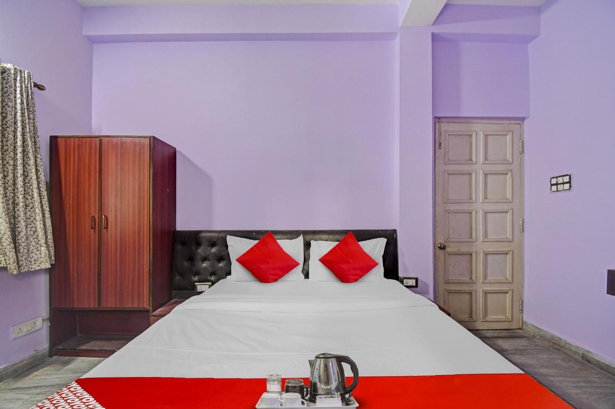 Hotel O R A Homestay Near Acropolis Mall Calcutta Exteriör bild