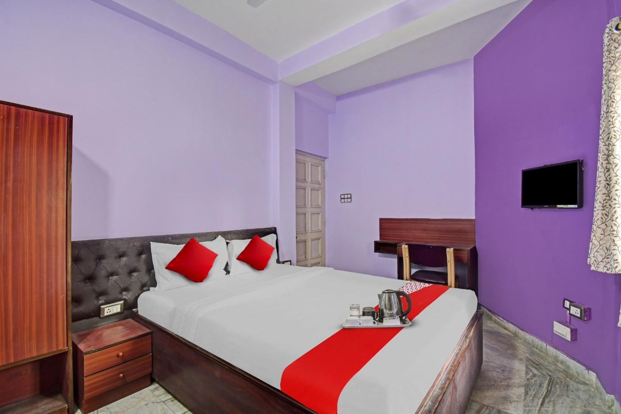 Hotel O R A Homestay Near Acropolis Mall Calcutta Exteriör bild